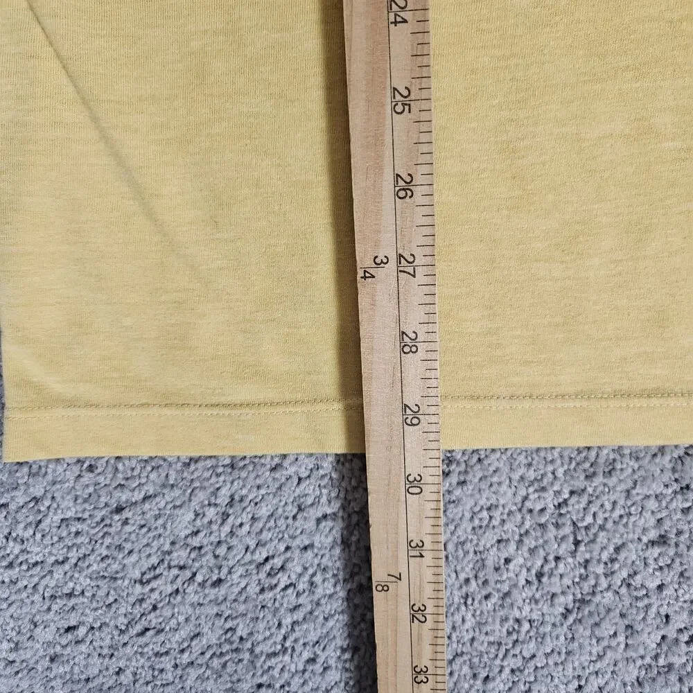 Banana Republic Graphic T-Shirts Men's Large Lot Of 2 Vintage Style Red Yellow